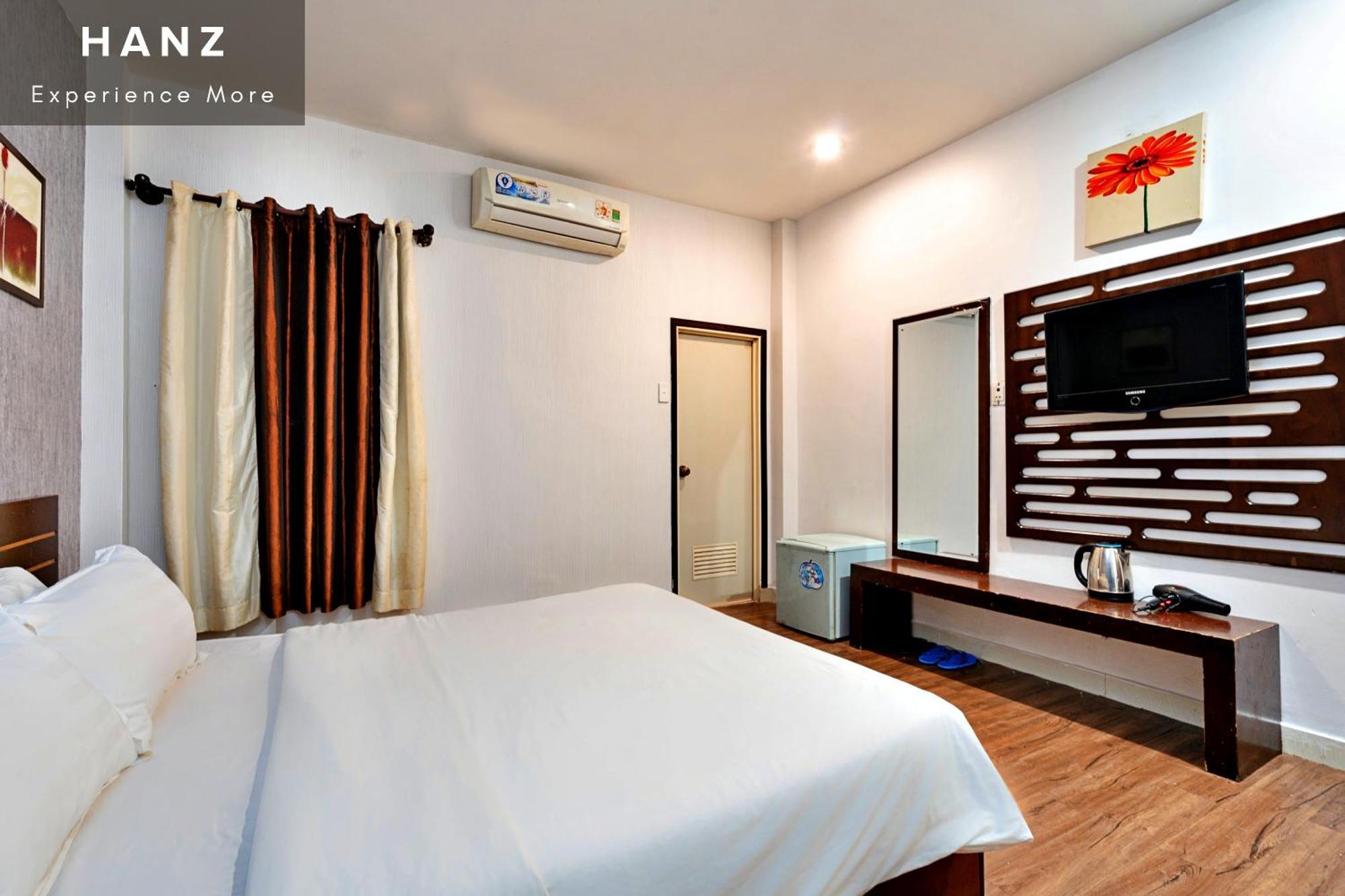 Hanz 82 Sen Saigon Khách sạn hẻo lánh